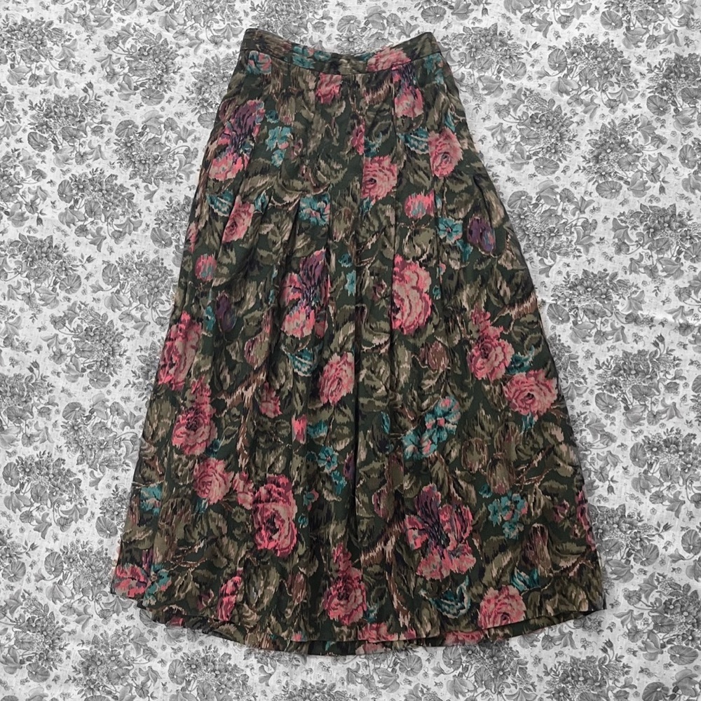 Vintage floral skirt